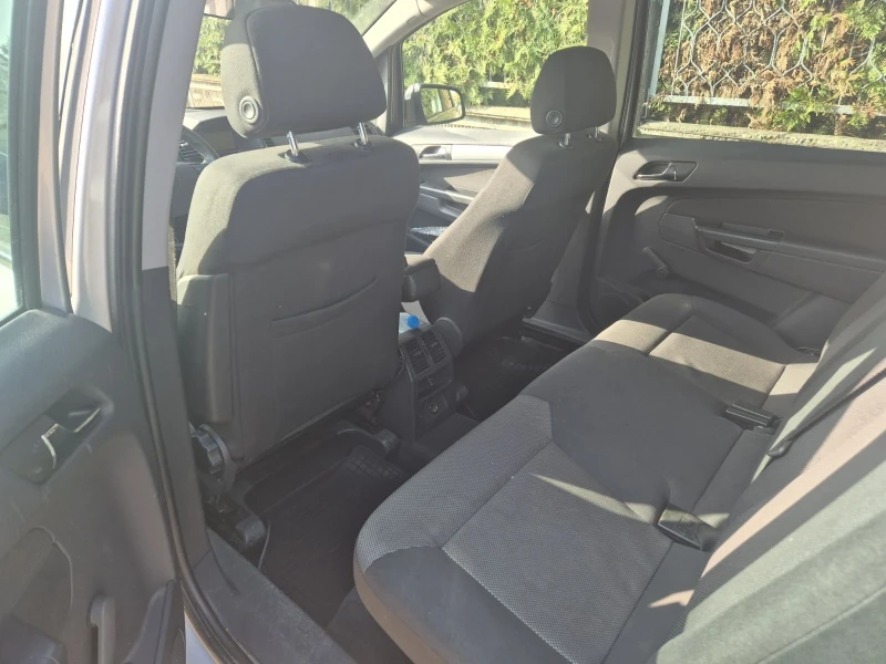 Opel Zafira, снимка 4 - Автомобили и джипове - 52893546