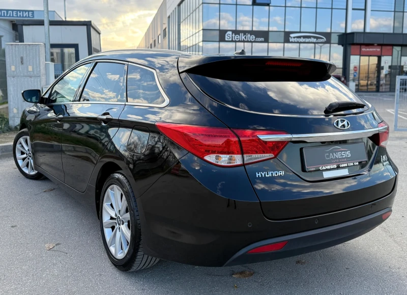 Hyundai I40 1.7CRDI* 136КС* 6-СКОРОСТИ* ПОДГРЕВ* КАМЕРА* XENON, снимка 6 - Автомобили и джипове - 52504422