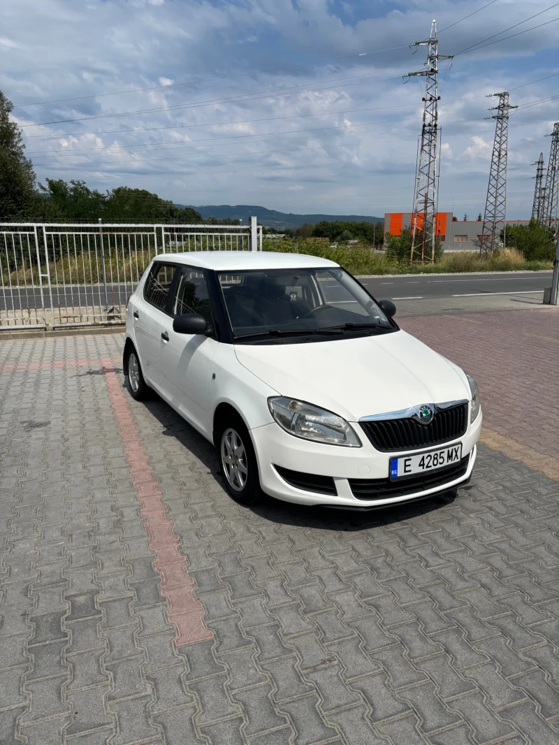 Skoda Fabia, снимка 2 - Автомобили и джипове - 52597713