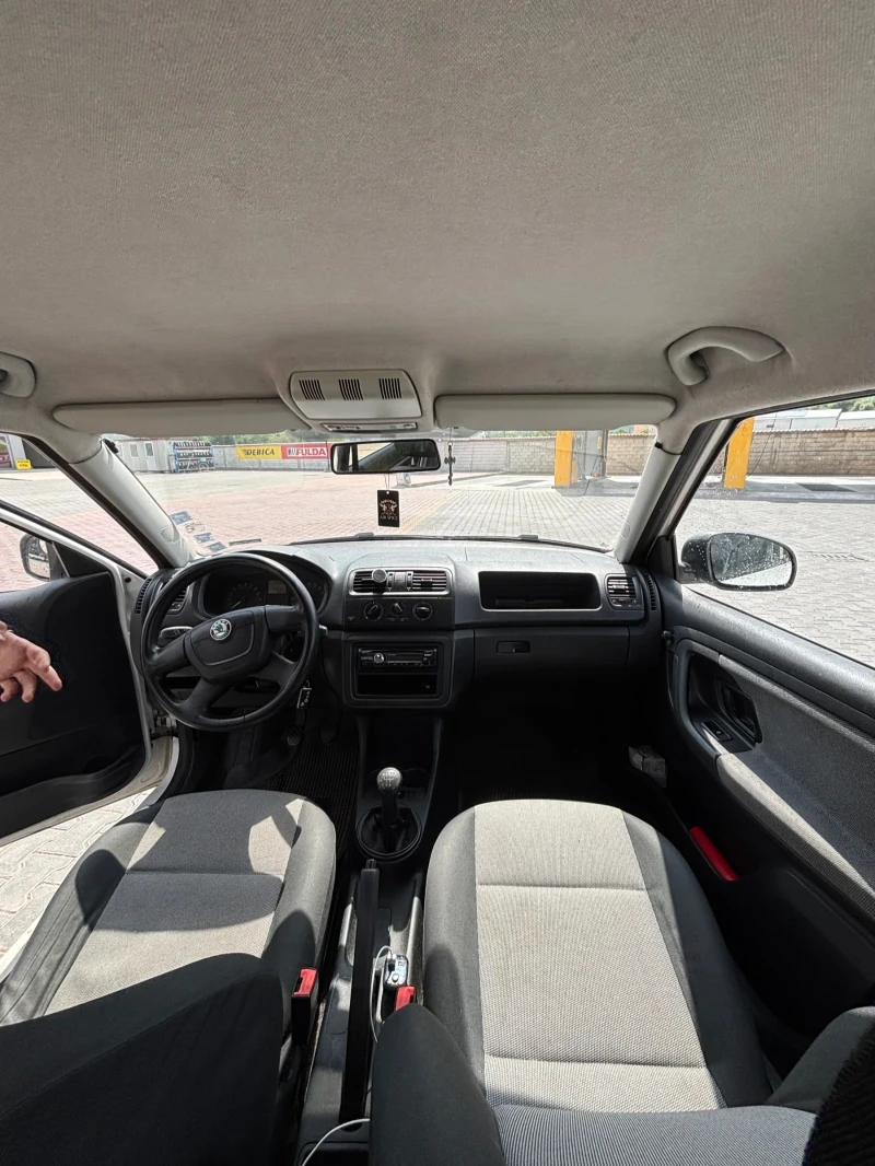 Skoda Fabia, снимка 7 - Автомобили и джипове - 52597713