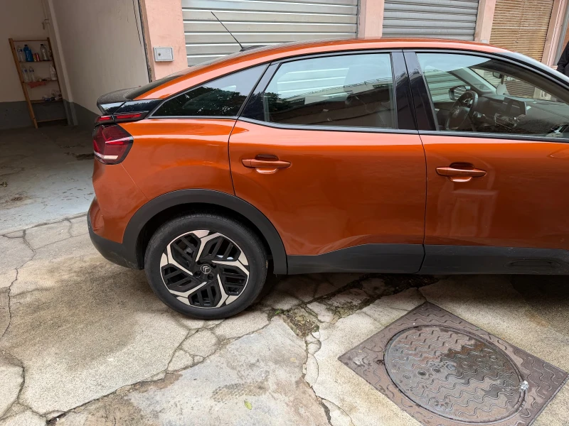 Citroen C4 1.2 EAT8 52000km, снимка 4 - Автомобили и джипове - 52886626