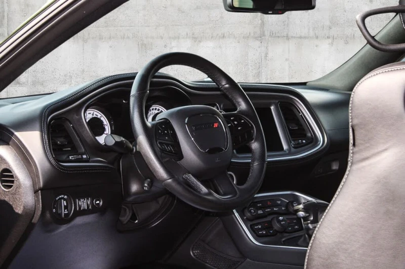 Dodge Challenger R/T Scat Pack* АвтоКредит* (ЦЕНА ДО БГ), снимка 13 - Автомобили и джипове - 53278113