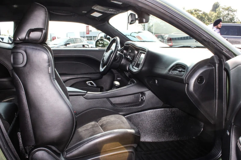 Dodge Challenger R/T Scat Pack* АвтоКредит* (ЦЕНА ДО БГ), снимка 12 - Автомобили и джипове - 53278113