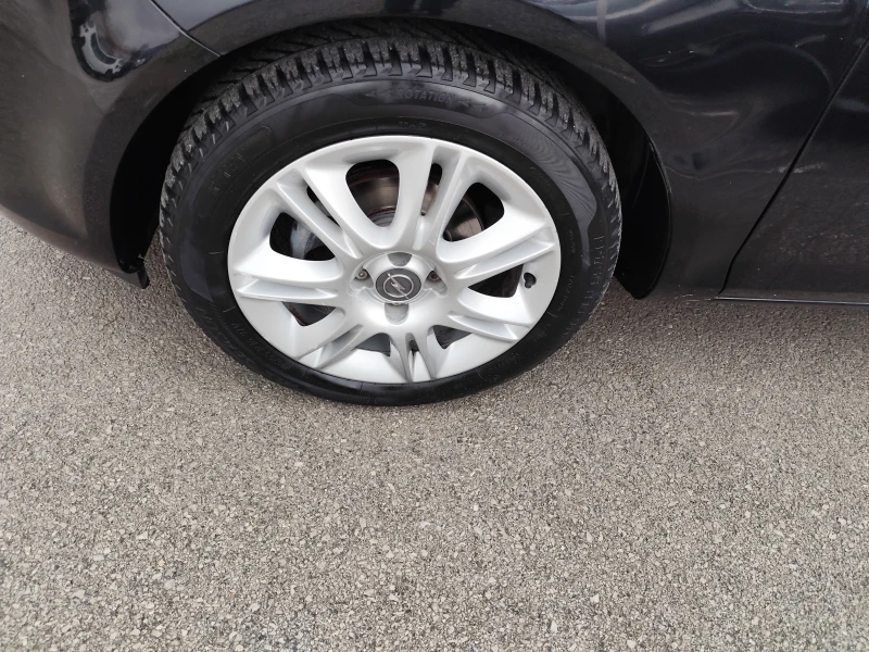 Opel Corsa 1.2i* EURO5A* KLIMA* , снимка 15 - Автомобили и джипове - 53510194