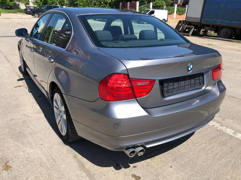 BMW 330 XD FACE, снимка 8 - Автомобили и джипове - 36580097