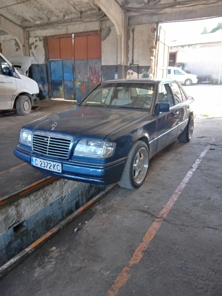 Mercedes-Benz 124, снимка 5 - Автомобили и джипове - 49255286