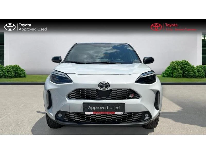 Toyota Yaris Cross 1.5H GR Sport, снимка 2 - Автомобили и джипове - 55006069