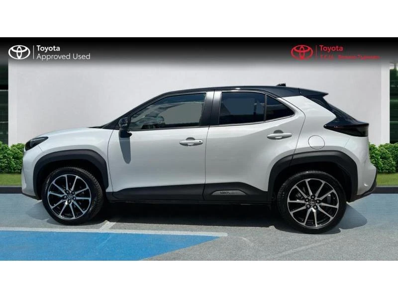 Toyota Yaris Cross 1.5H GR Sport, снимка 8 - Автомобили и джипове - 55006069