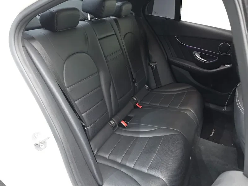 Mercedes-Benz C 220 D 4Matic Amg Line, снимка 11 - Автомобили и джипове - 55941252