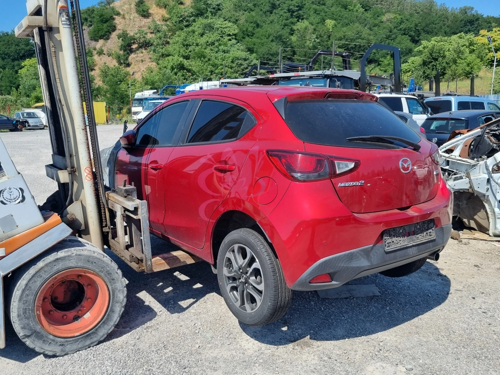 Mazda 2 1.5 АВТОМАТИК - изображение 5