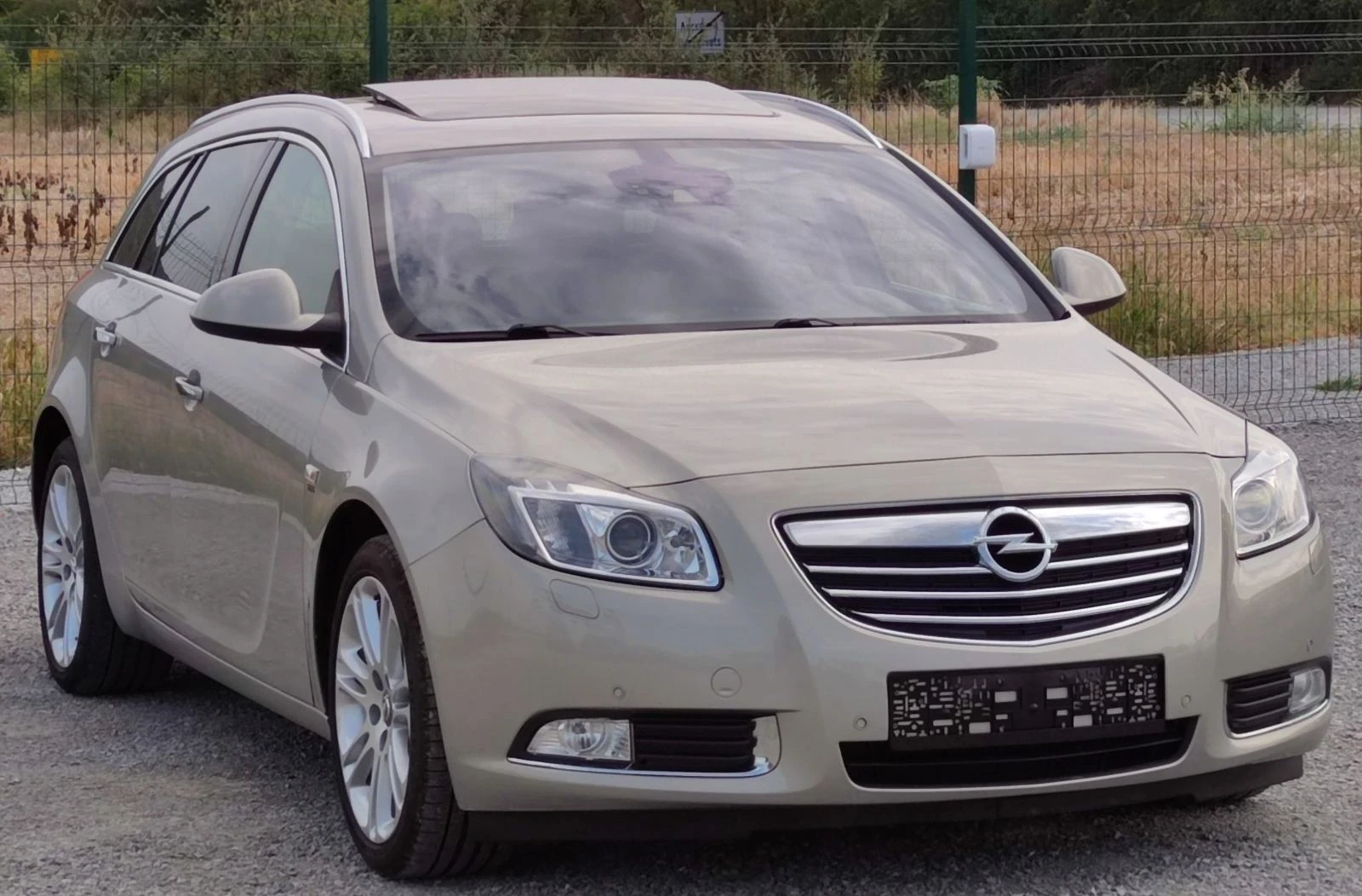 Opel Insignia 2.0CDTI* 131к.с* NAVI*  - [1] 