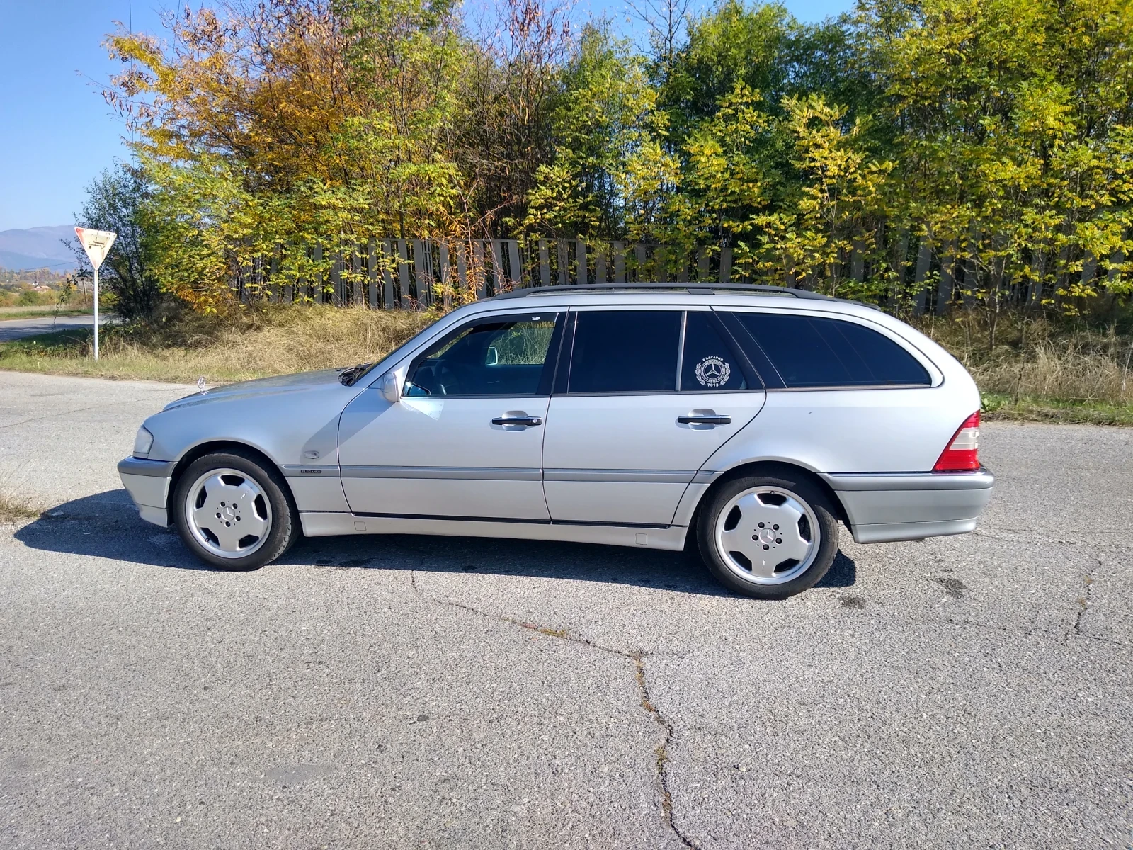 Mercedes-Benz C 200 Компресор - изображение 3