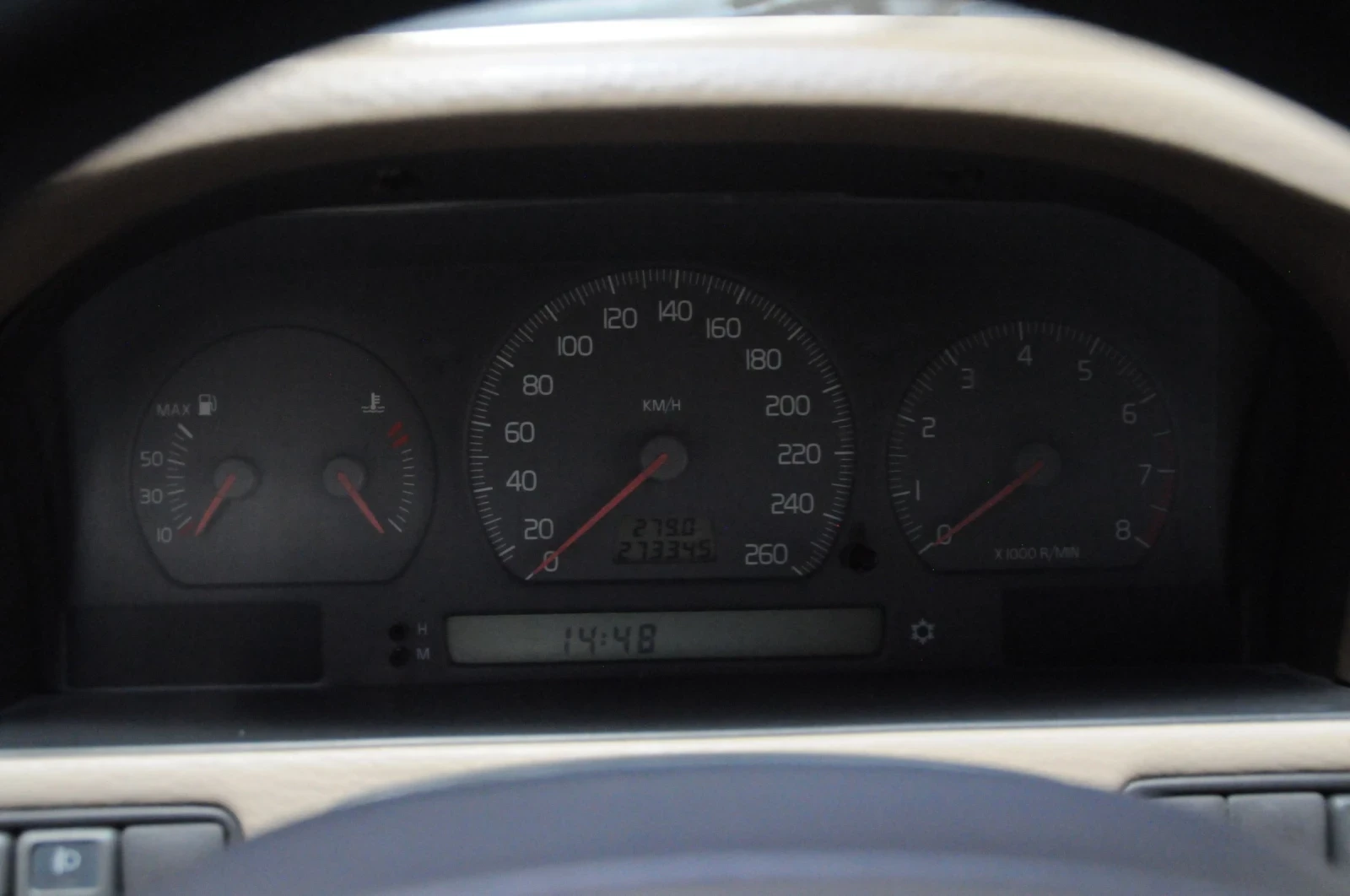 Volvo C70 2.5T 4Speed Auto - изображение 10