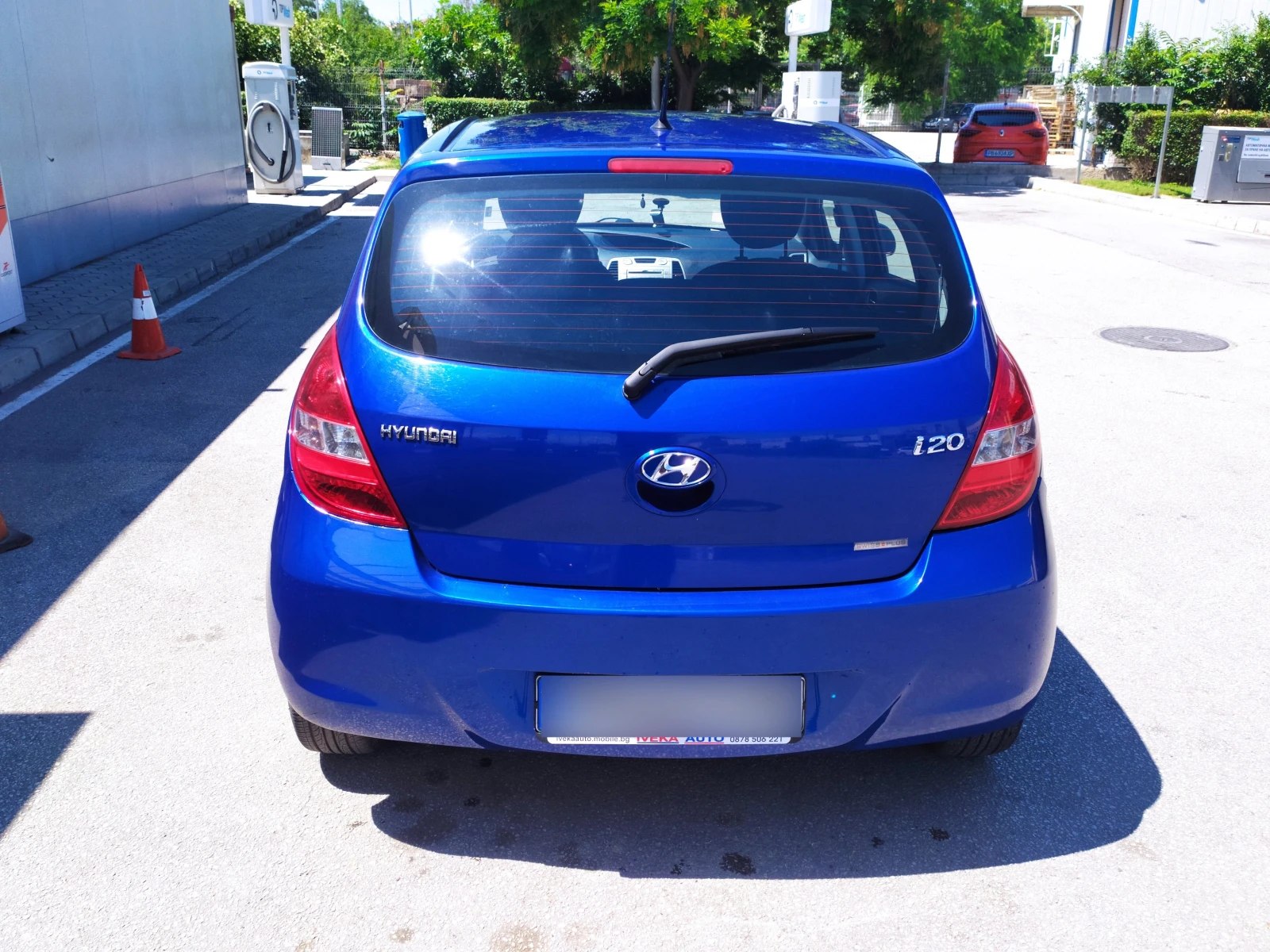 Hyundai I20 1.4 Автоматик - изображение 4