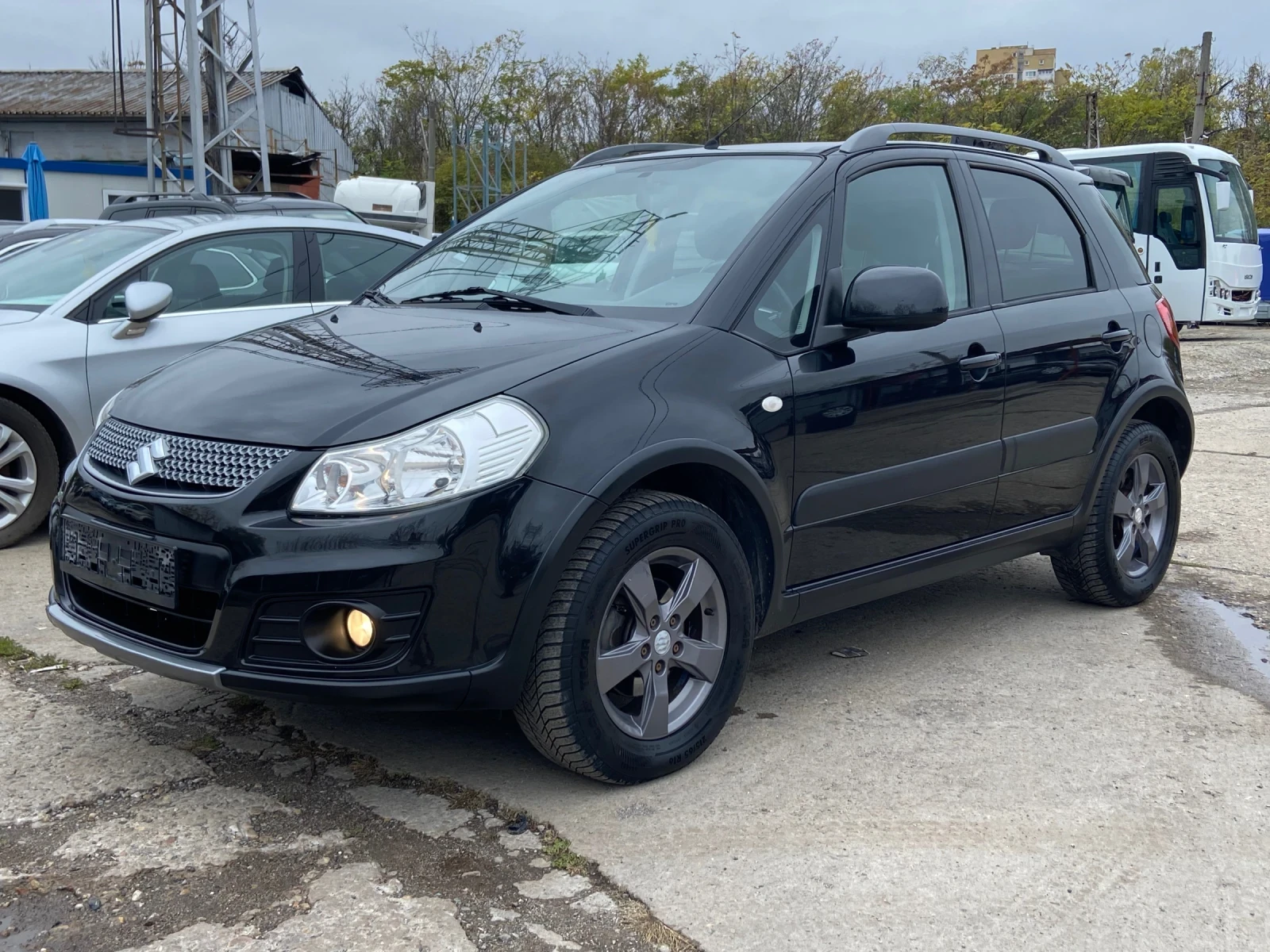 Suzuki SX4 1.6i / 4x4 / 120�.�. | Mobile.bg � ����������� 2