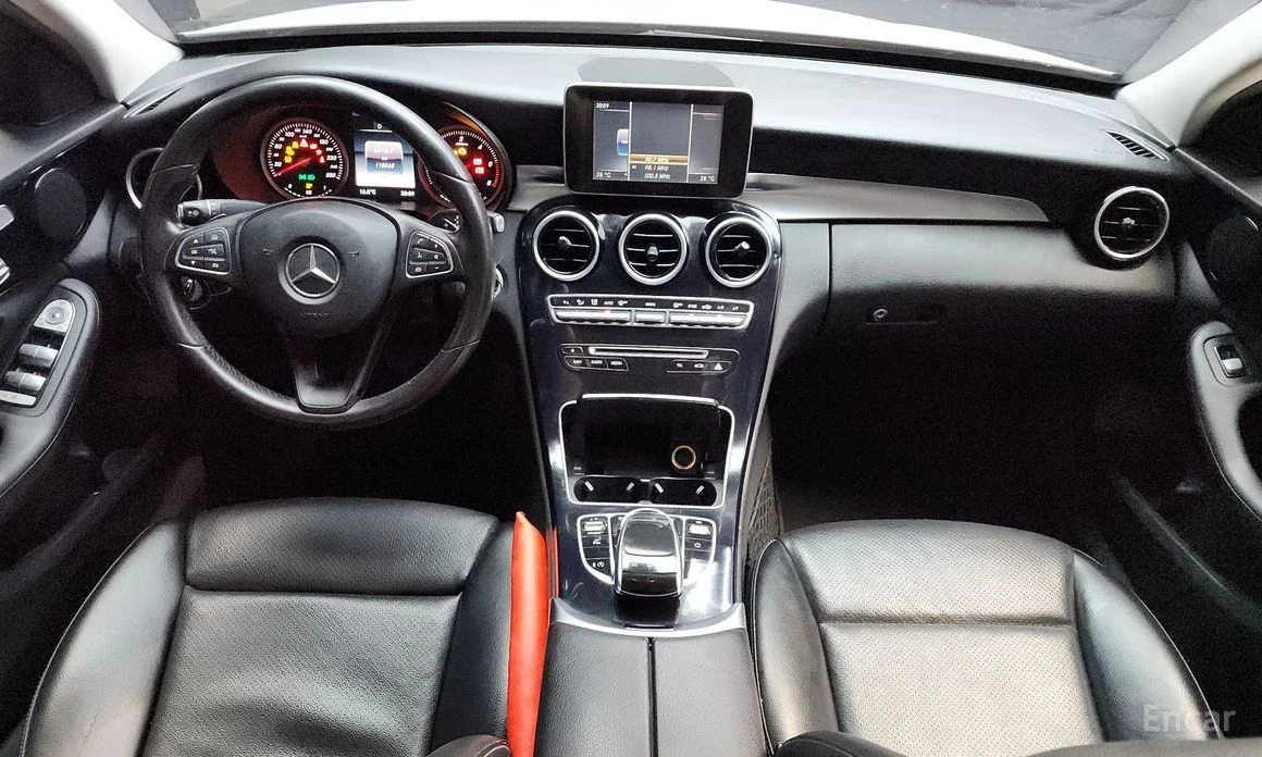 Mercedes-Benz C 200  - изображение 7