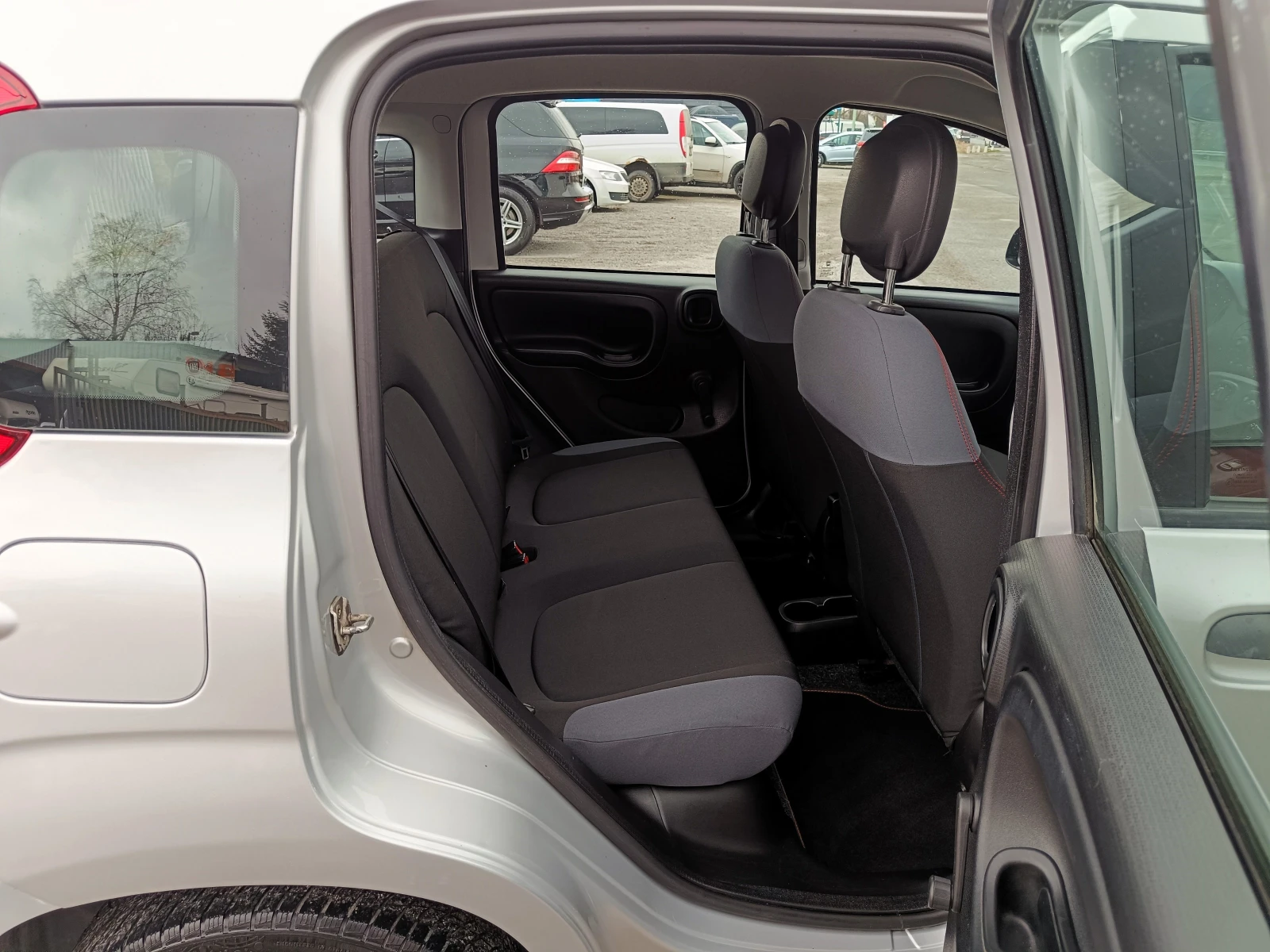 Fiat Panda 1.2 i* ГАЗ* 119 000 км.* EURO 6D* , снимка 16 - Автомобили и джипове - 53966779