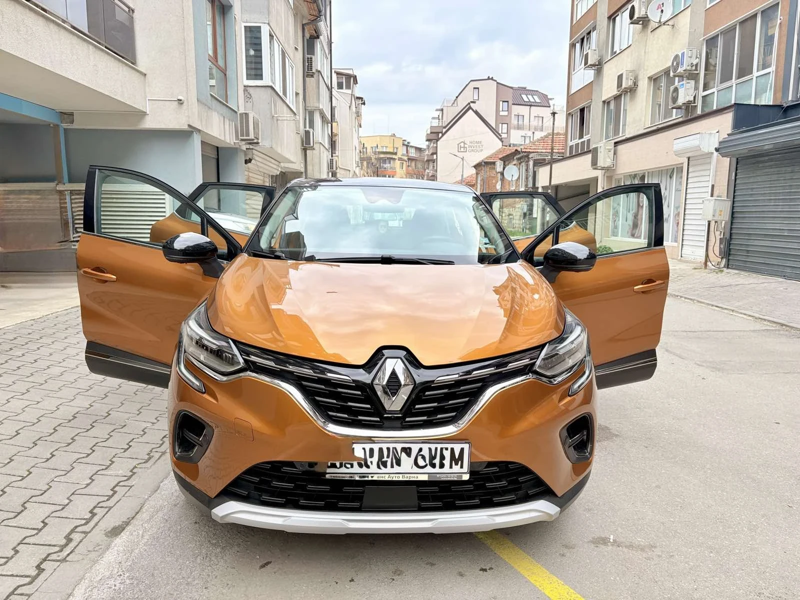 Renault Captur 1.3 Intens TCe 140 | 39 700 км | В гаранция | Auto.bg — изображение 1