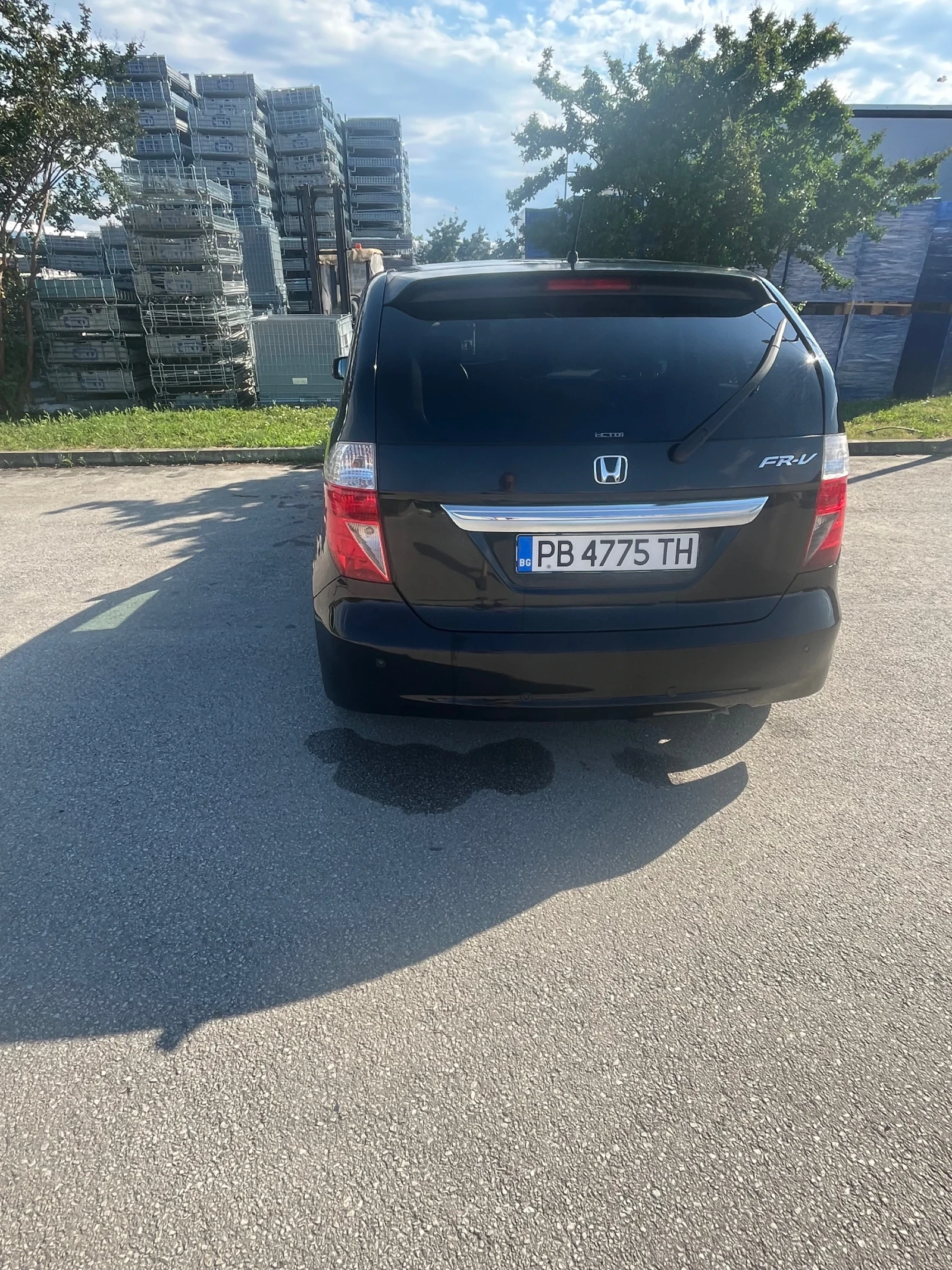 Honda Fr-v, снимка 2 - Автомобили и джипове - 54810586