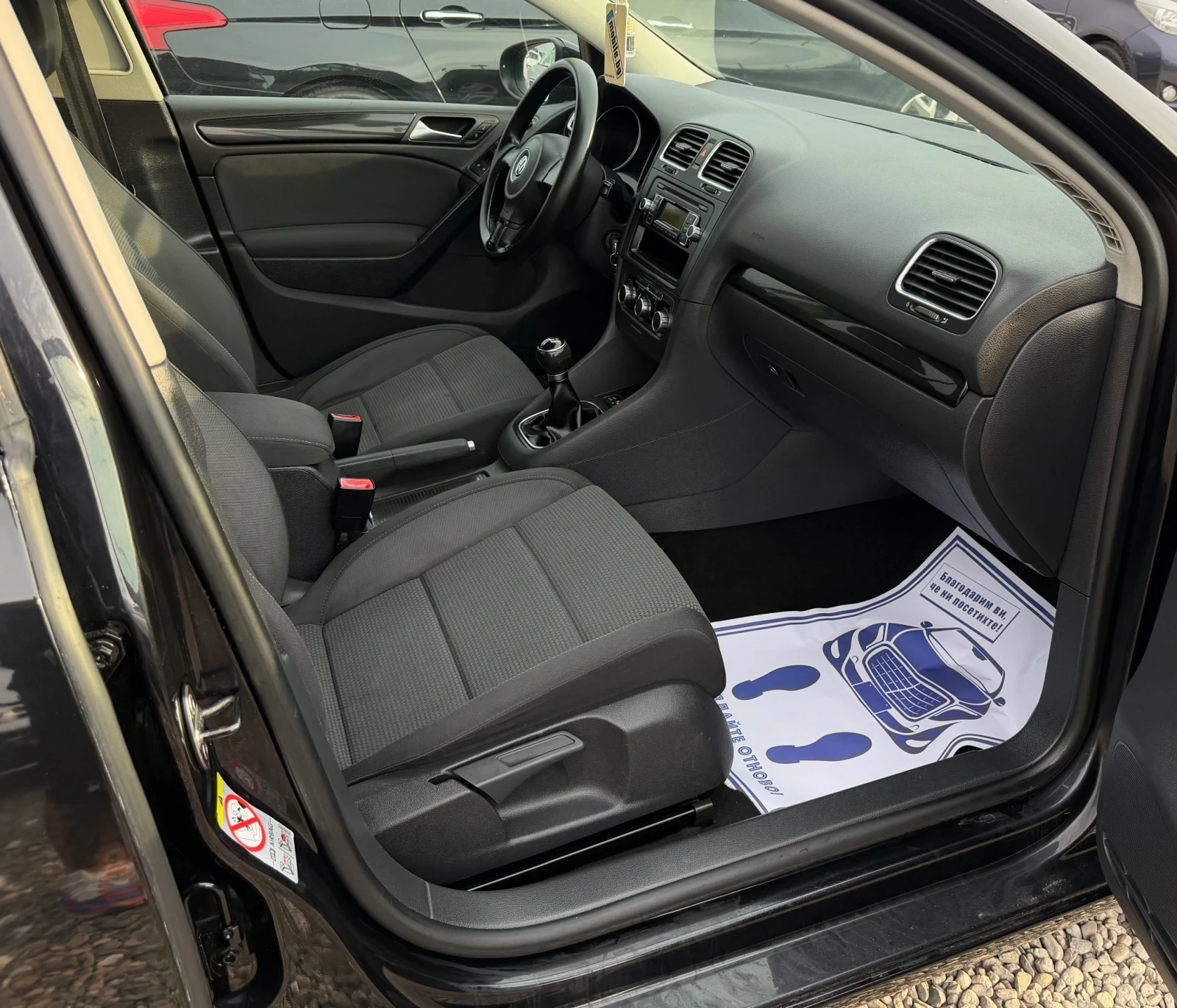 VW Golf 1.6i 102кс * GAZ* , снимка 12 - Автомобили и джипове - 54948833