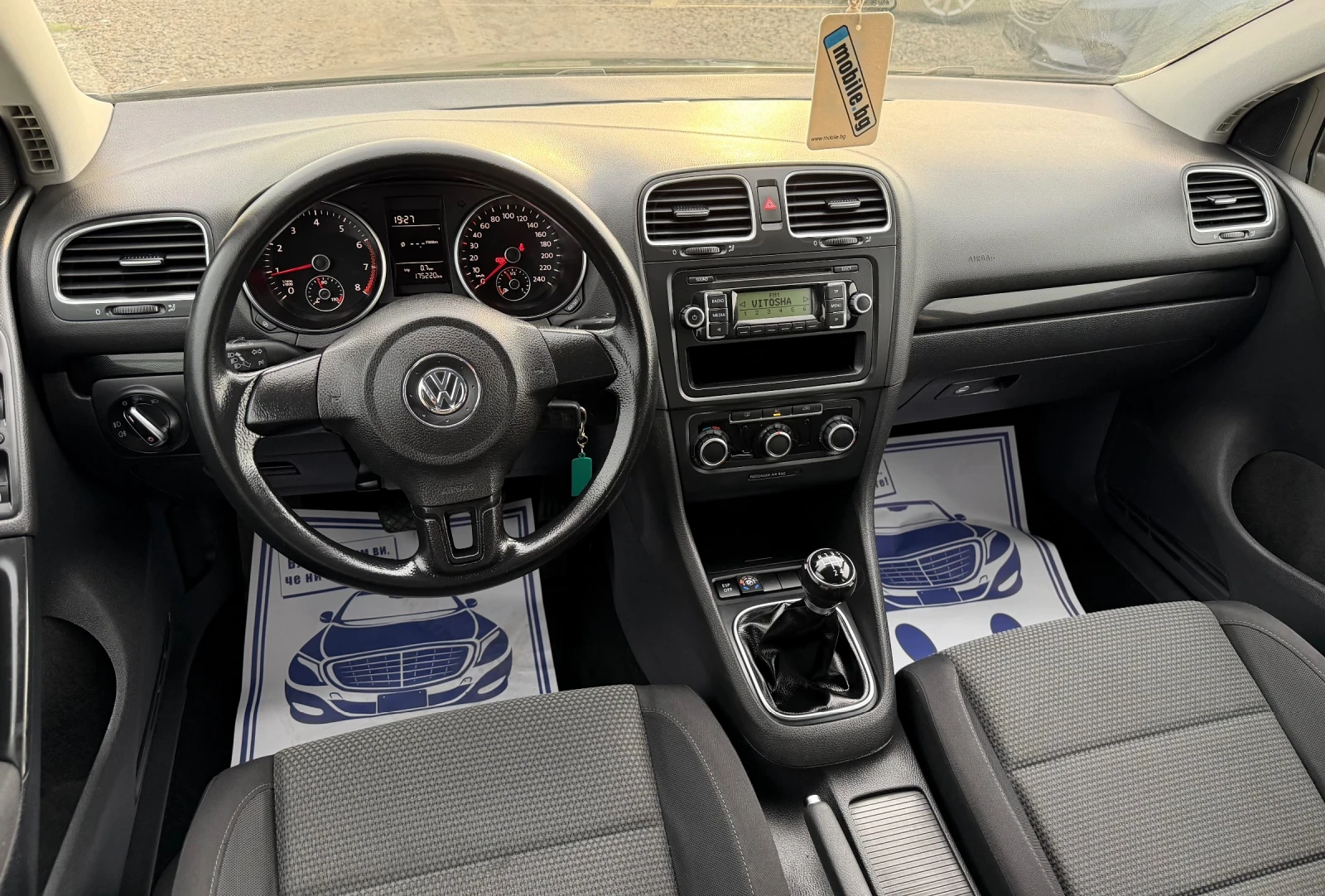 VW Golf 1.6i 102кс * GAZ* , снимка 8 - Автомобили и джипове - 54948833