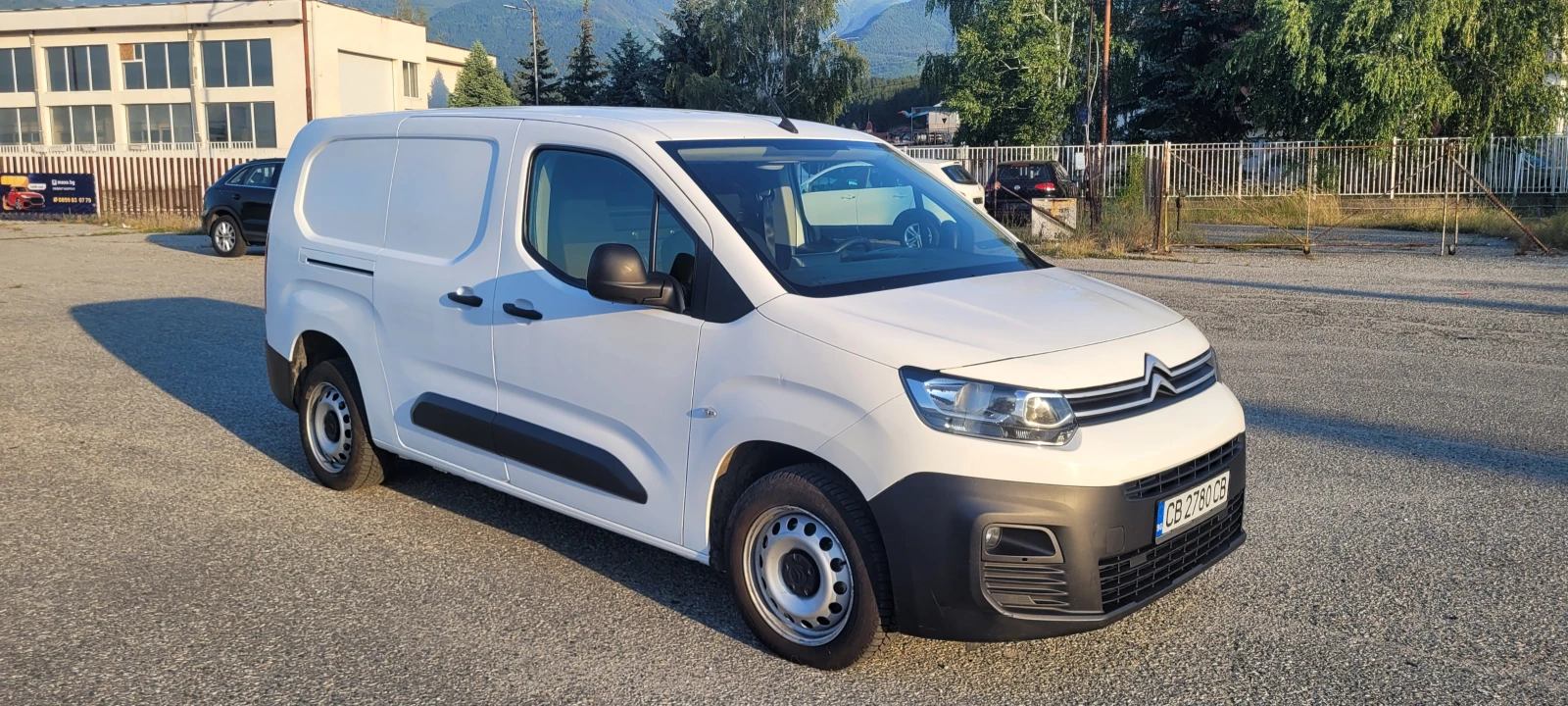 Citroen Berlingo Фургон, снимка 9 - Автомобили и джипове - 55044991
