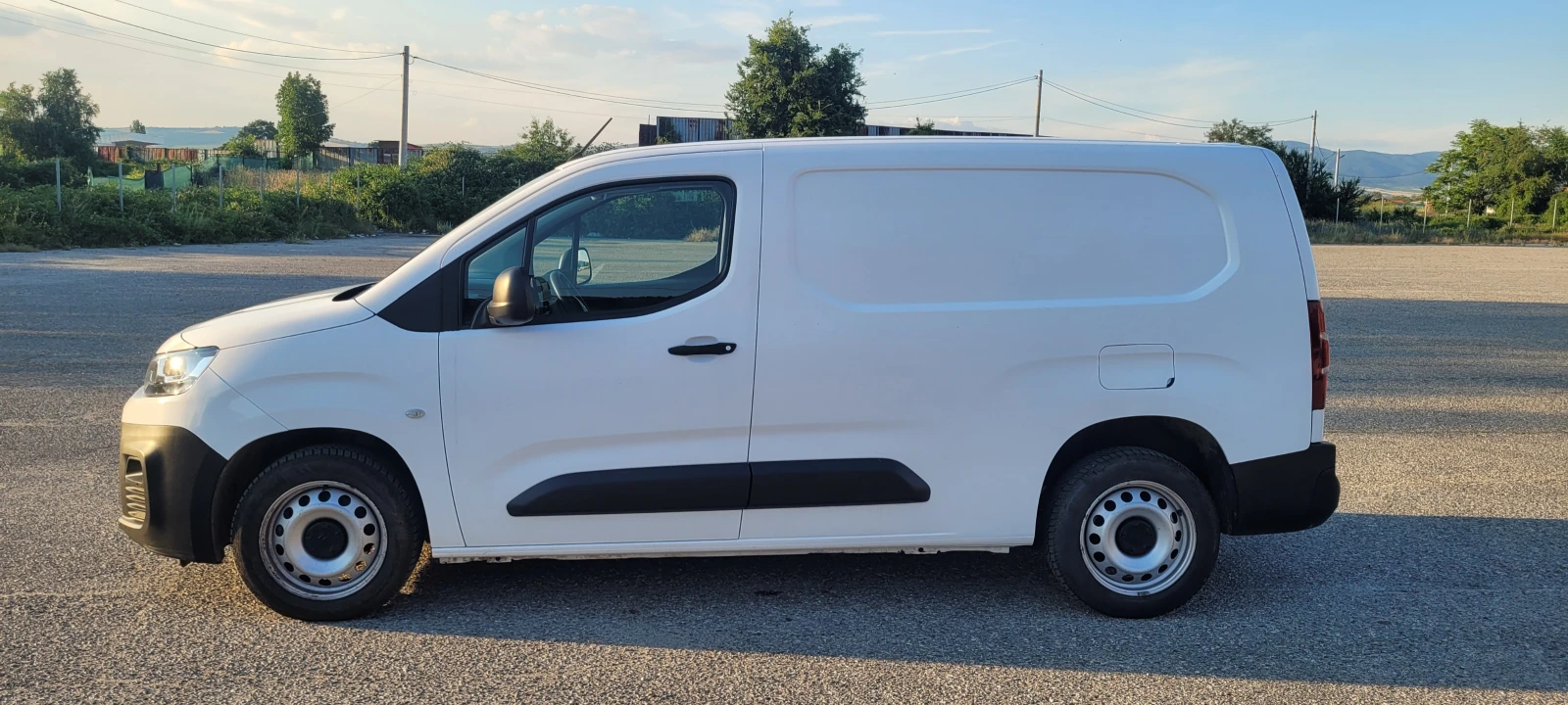 Citroen Berlingo Фургон, снимка 11 - Автомобили и джипове - 55044991