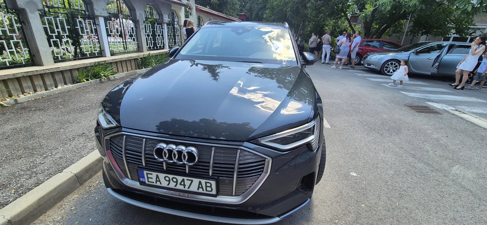 Audi E-Tron 50 quattro, снимка 6 - Автомобили и джипове - 55329748