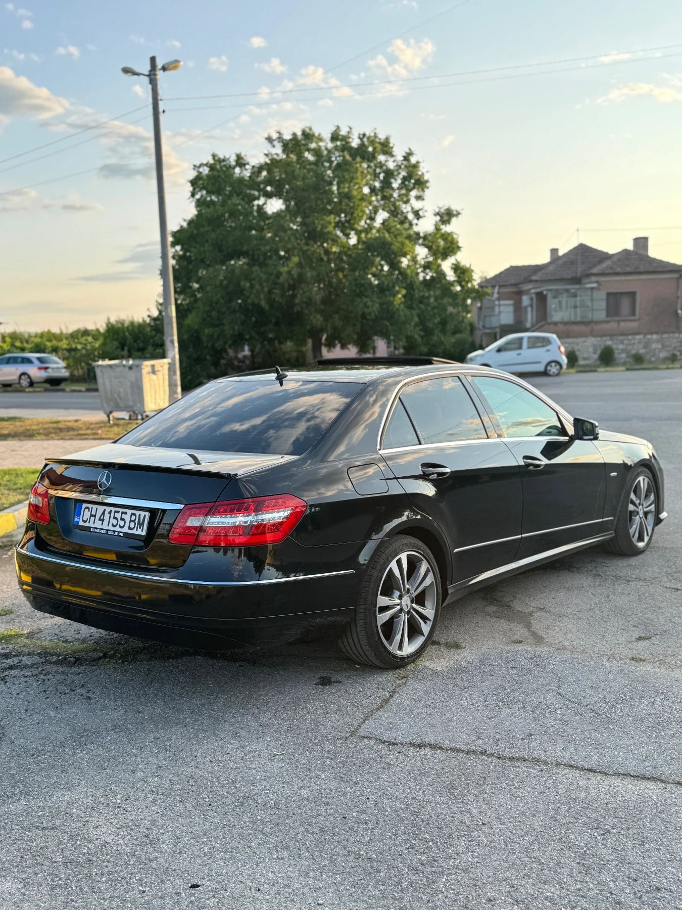 Mercedes-Benz E 250, снимка 3 - Автомобили и джипове - 55400101