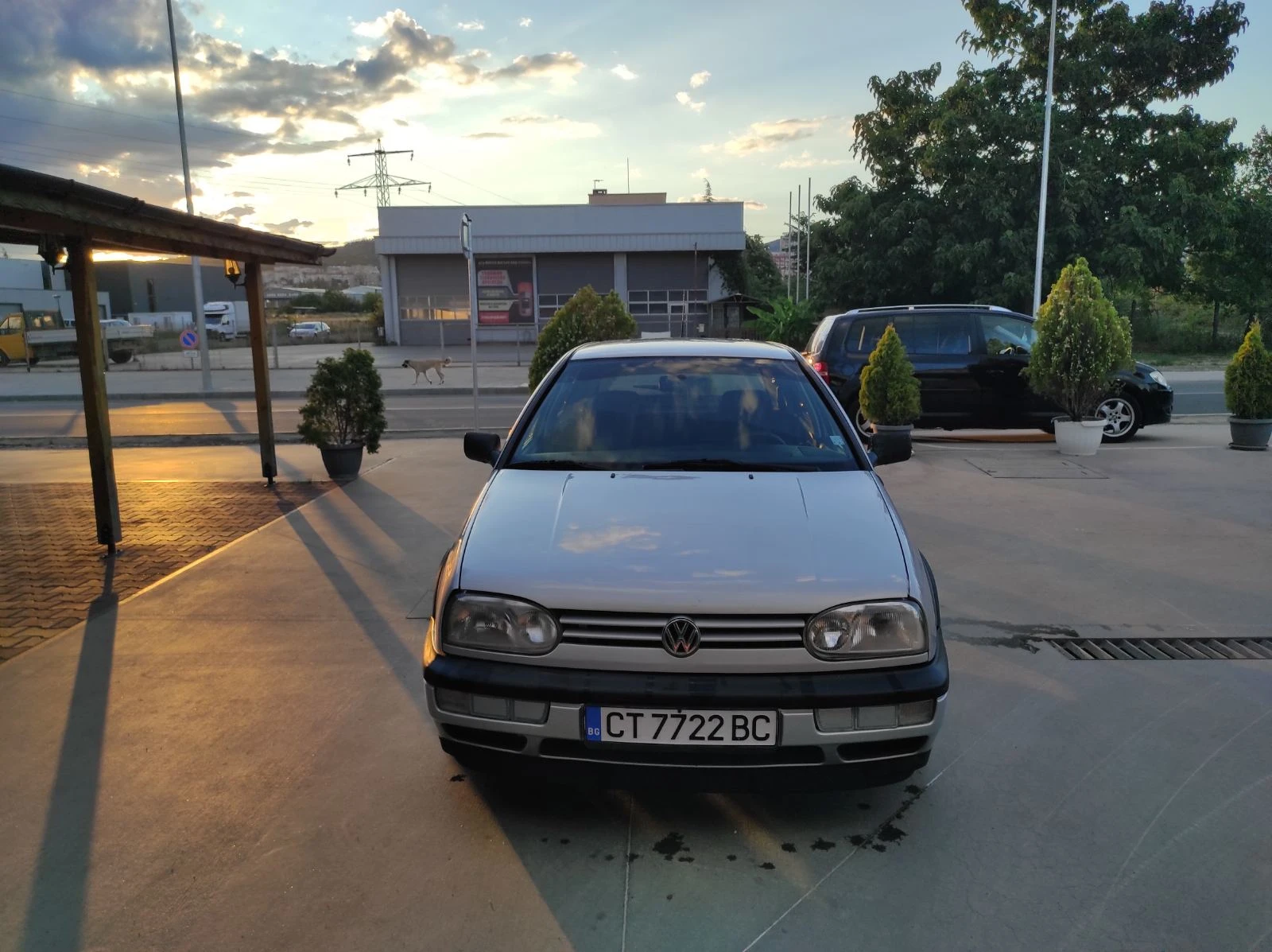 VW Golf, снимка 2 - Автомобили и джипове - 55423895