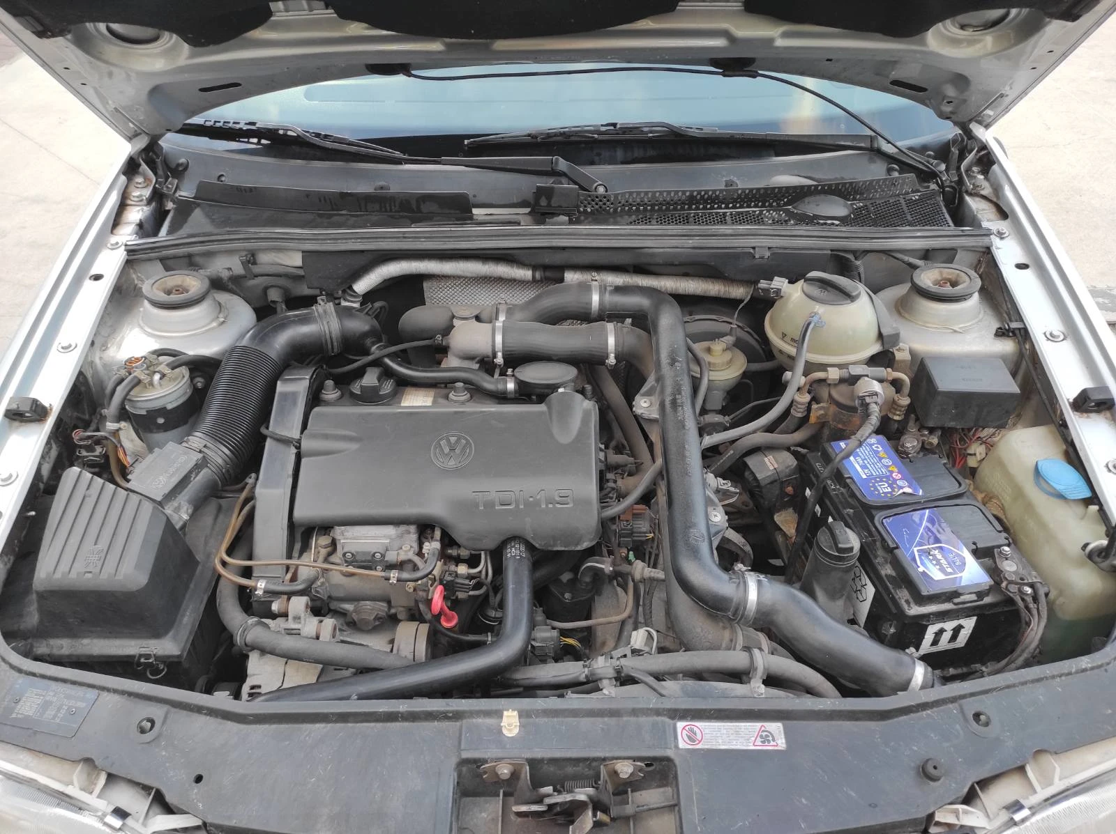 VW Golf, снимка 8 - Автомобили и джипове - 55423895