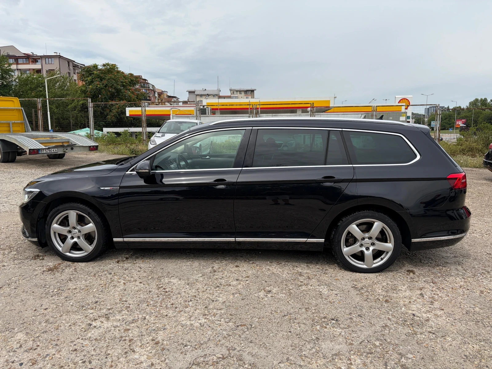 VW Passat 2.0 Bi-TDI 240hp 186000km! Лизинг, снимка 8 - Автомобили и джипове - 55429874