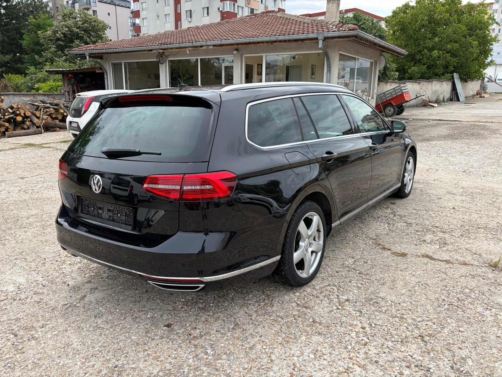 VW Passat 2.0 Bi-TDI 240hp 186000km! Лизинг, снимка 5 - Автомобили и джипове - 55429874