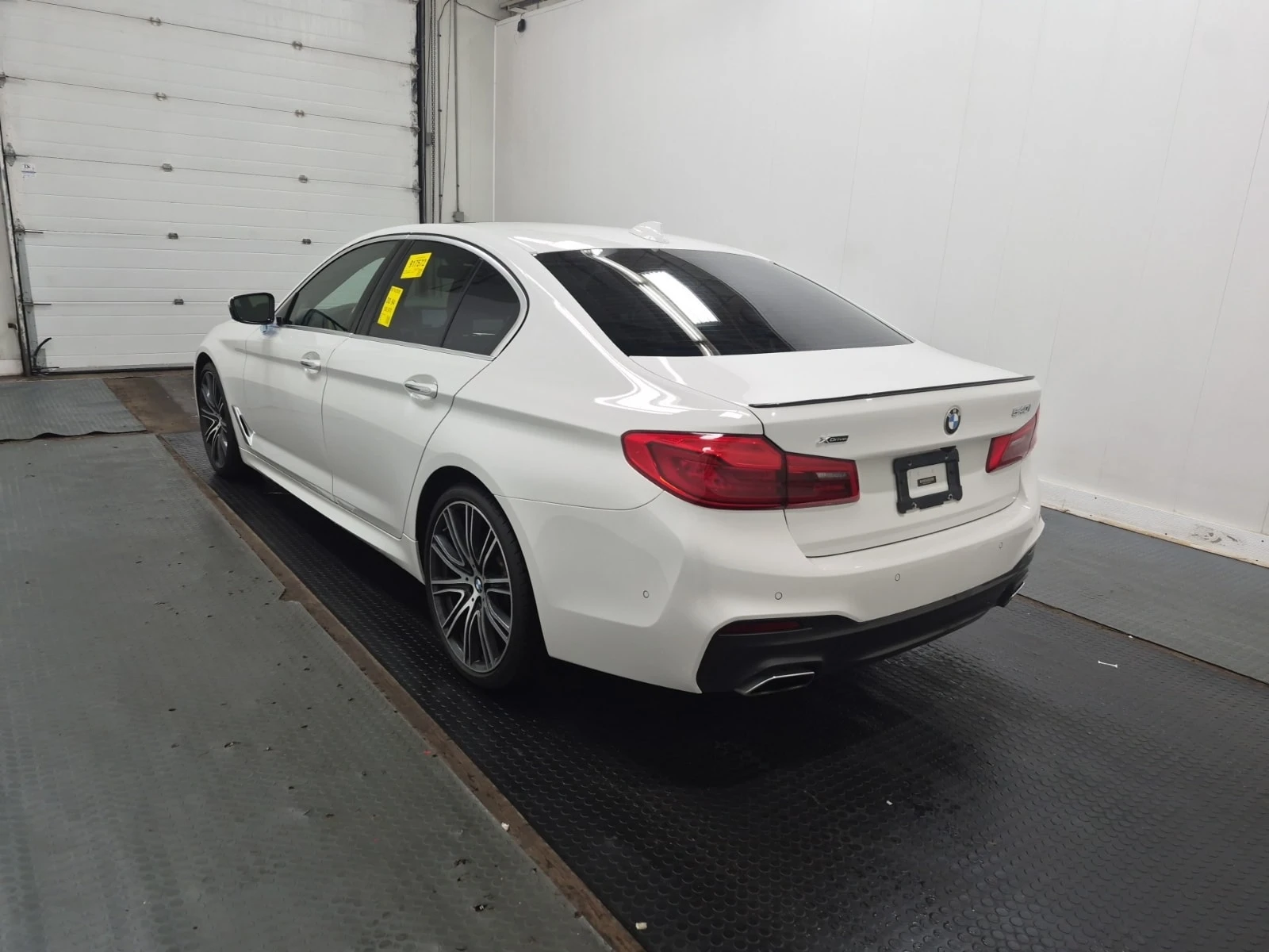 BMW 540 * 540I XDRIVE * CARFAX * , снимка 4 - Автомобили и джипове - 56119335
