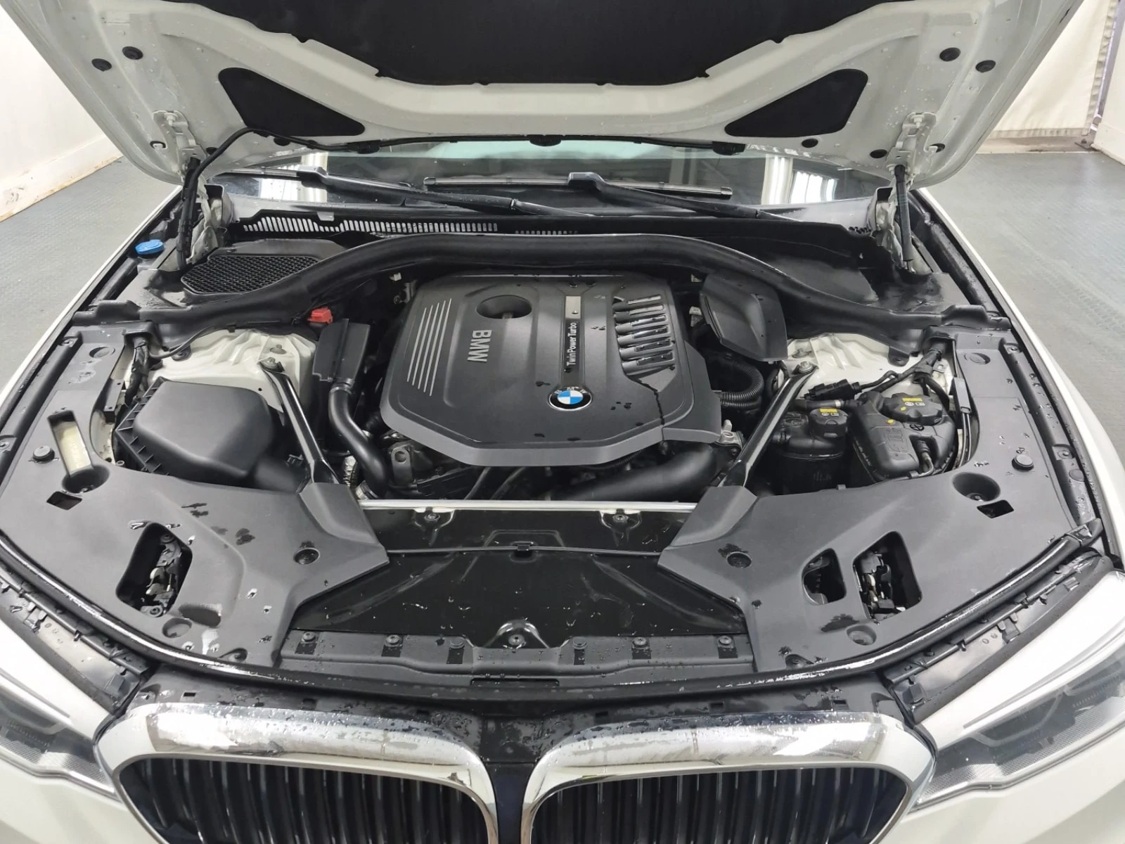 BMW 540 * 540I XDRIVE * CARFAX * , снимка 16 - Автомобили и джипове - 56119335