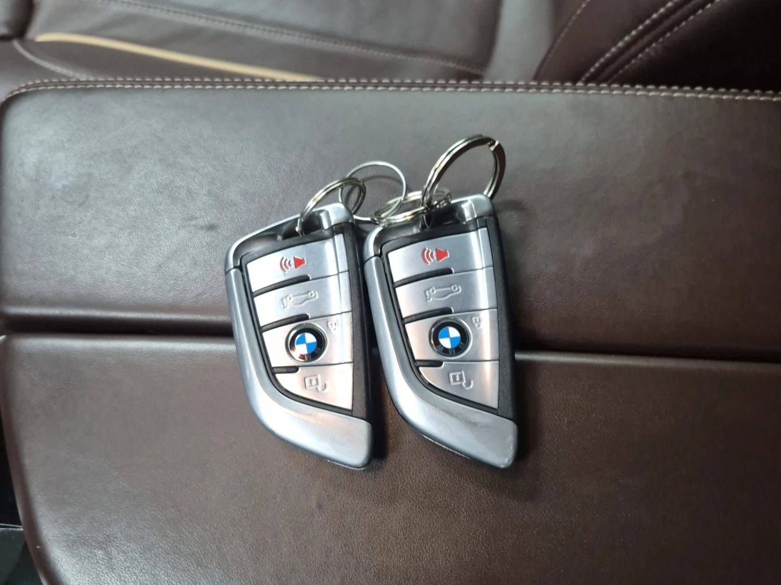 BMW 540 * 540I XDRIVE * CARFAX * , снимка 8 - Автомобили и джипове - 56119335