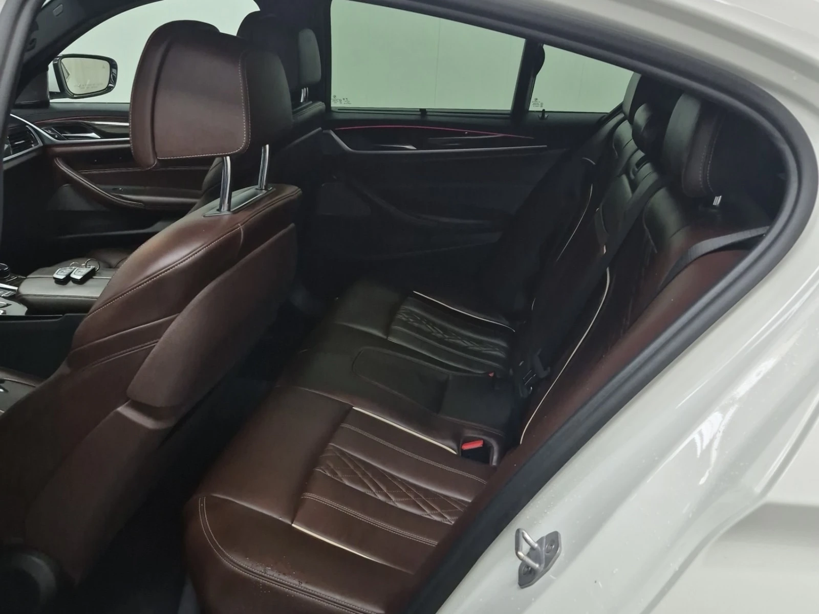 BMW 540 * 540I XDRIVE * CARFAX * , снимка 12 - Автомобили и джипове - 56119335