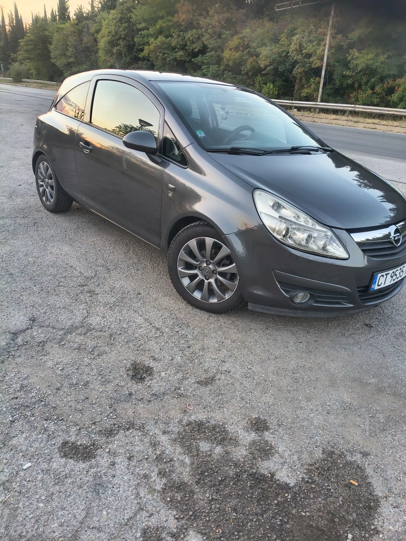 Opel Corsa 1.3турбо, снимка 3 - Автомобили и джипове - 56155497