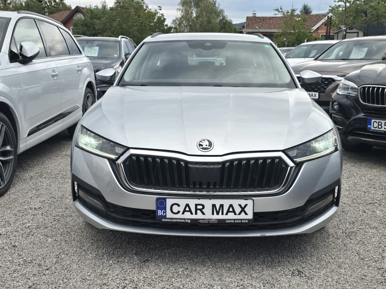 Skoda Octavia 2.0TDi /Автоматик /Лизинг , снимка 2 - Автомобили и джипове - 56279399