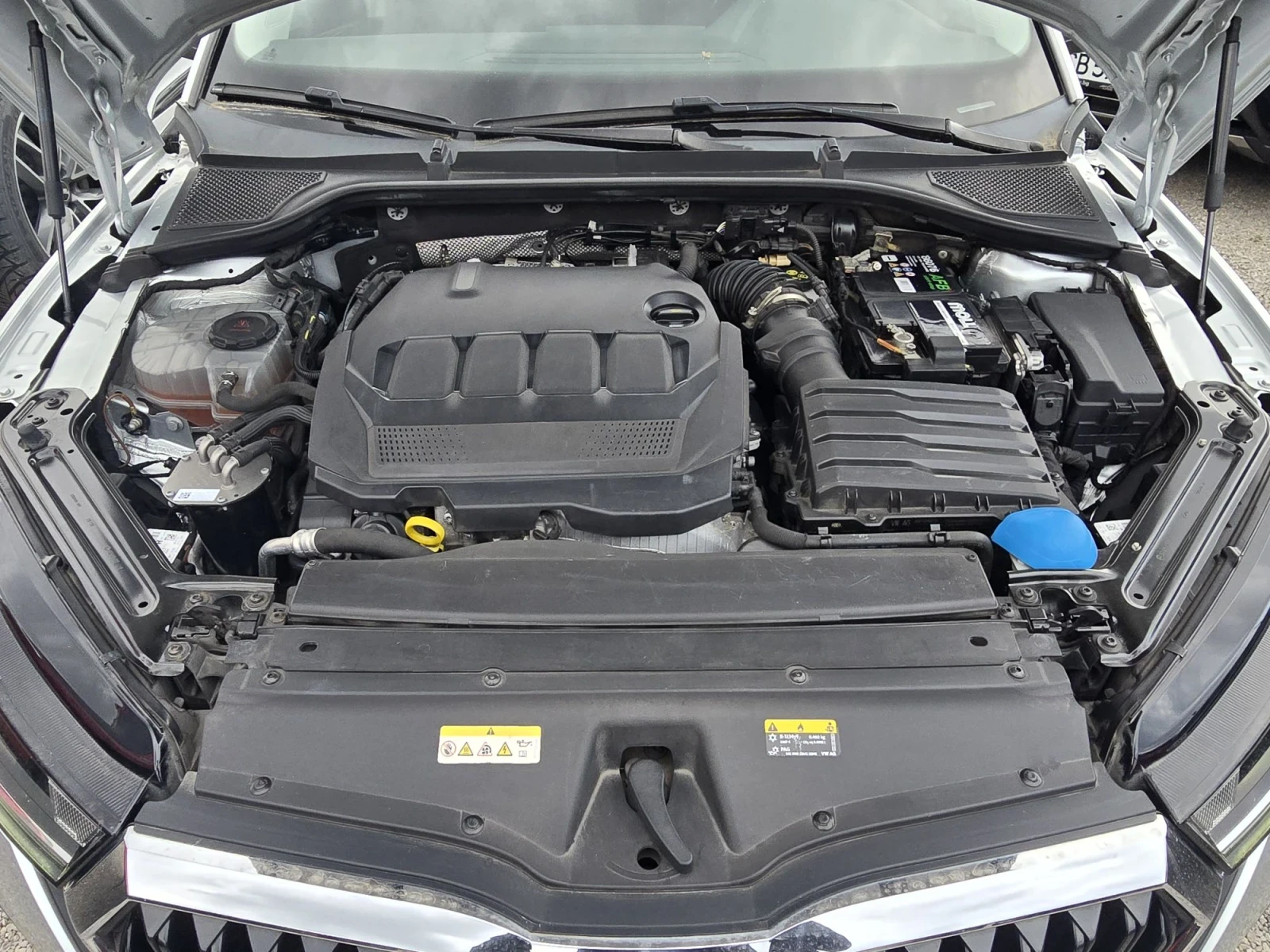 Skoda Octavia 2.0TDi /Автоматик /Лизинг , снимка 17 - Автомобили и джипове - 56279399