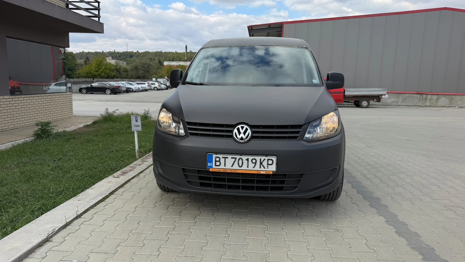 VW Caddy, снимка 2 - Автомобили и джипове - 56319391