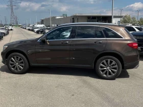 Mercedes-Benz GLC 300 * CARFAX * 2 КЛЮЧА * ПАНОРАМА * ПОДГРЕВИ * , снимка 2