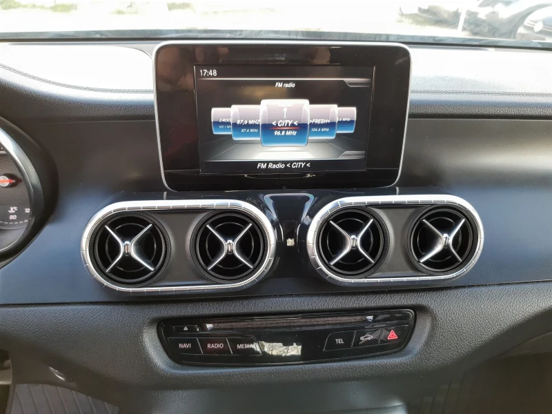Mercedes-Benz X-Klasse Х350-258кс, снимка 14 - Автомобили и джипове - 52085790