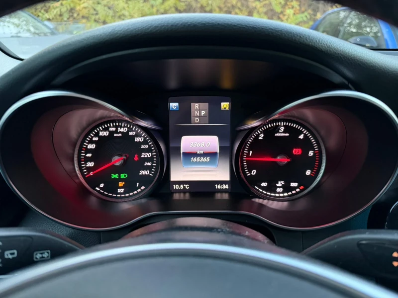 Mercedes-Benz GLC 250 (КАТО НОВА)^(4-MATIC), снимка 10 - Автомобили и джипове - 52642918