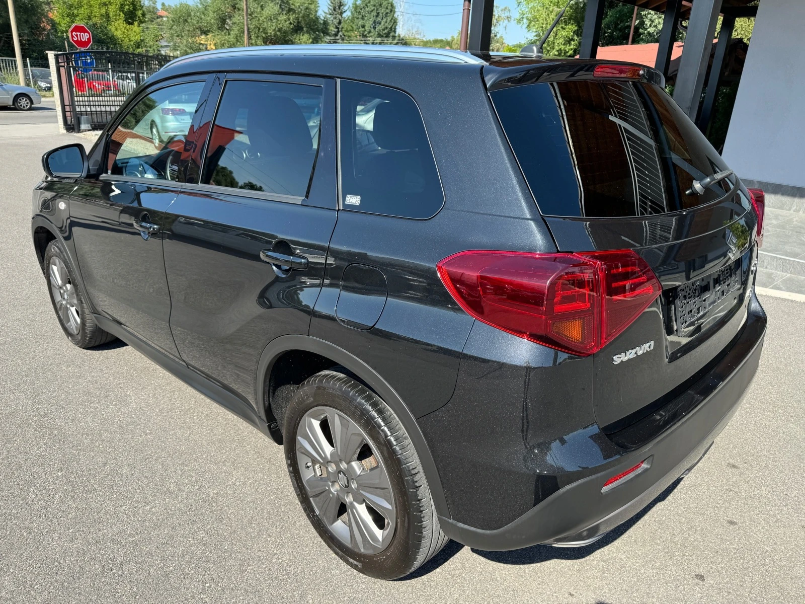 Suzuki Vitara 1.0 BOOSTER JET НОВ ВНОС - изображение 6