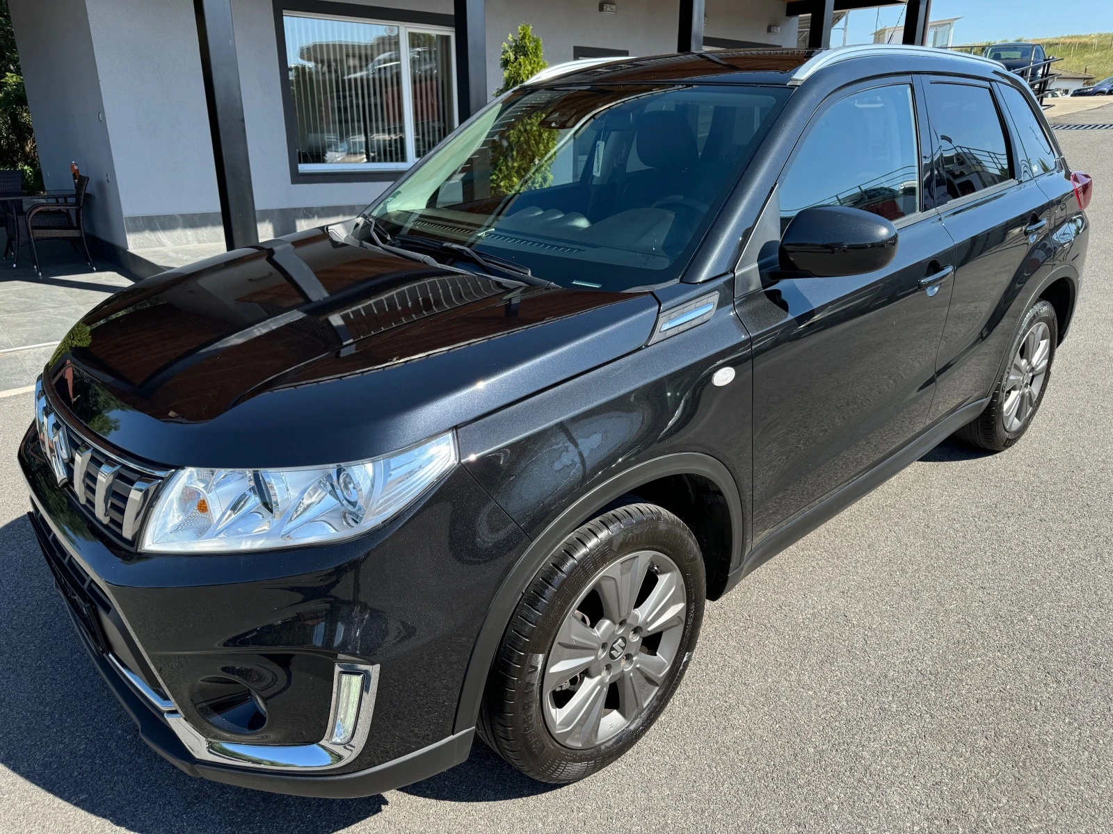 Suzuki Vitara 1.0 BOOSTER JET НОВ ВНОС - изображение 3