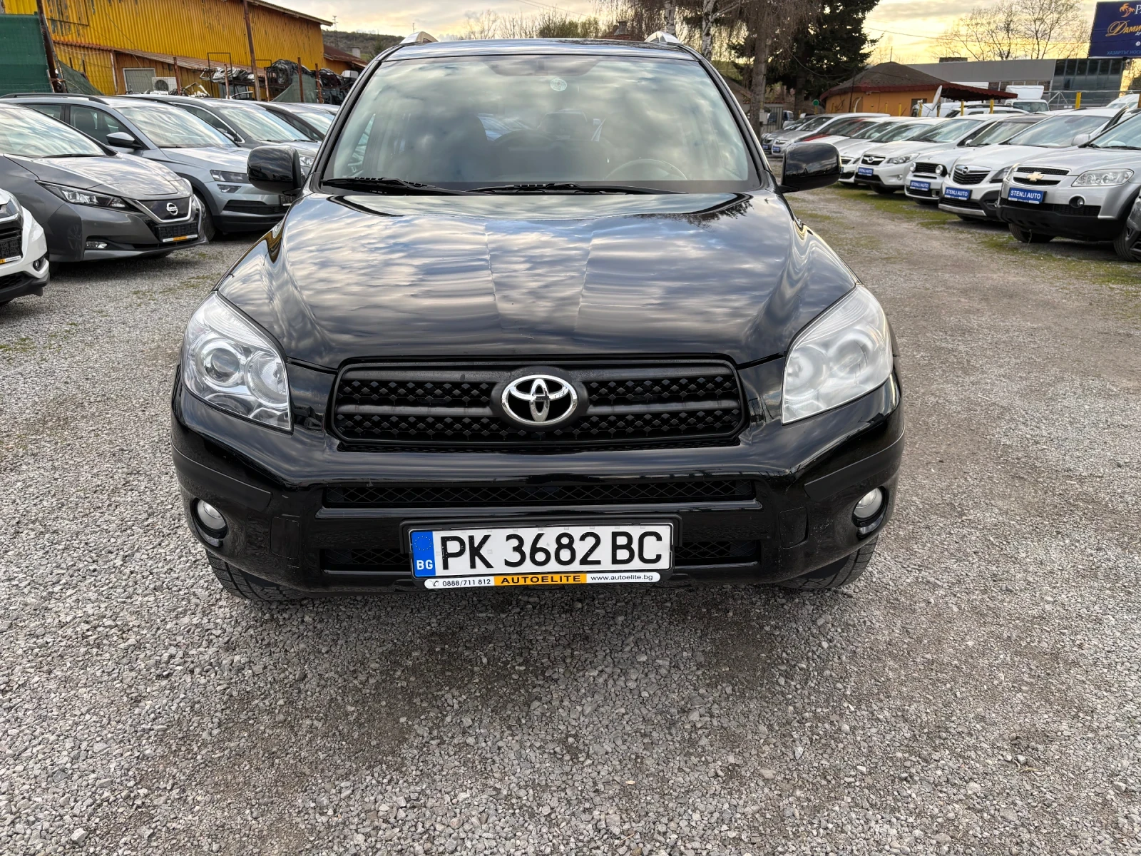 Toyota Rav4 2.2-D4D NAVI - изображение 8