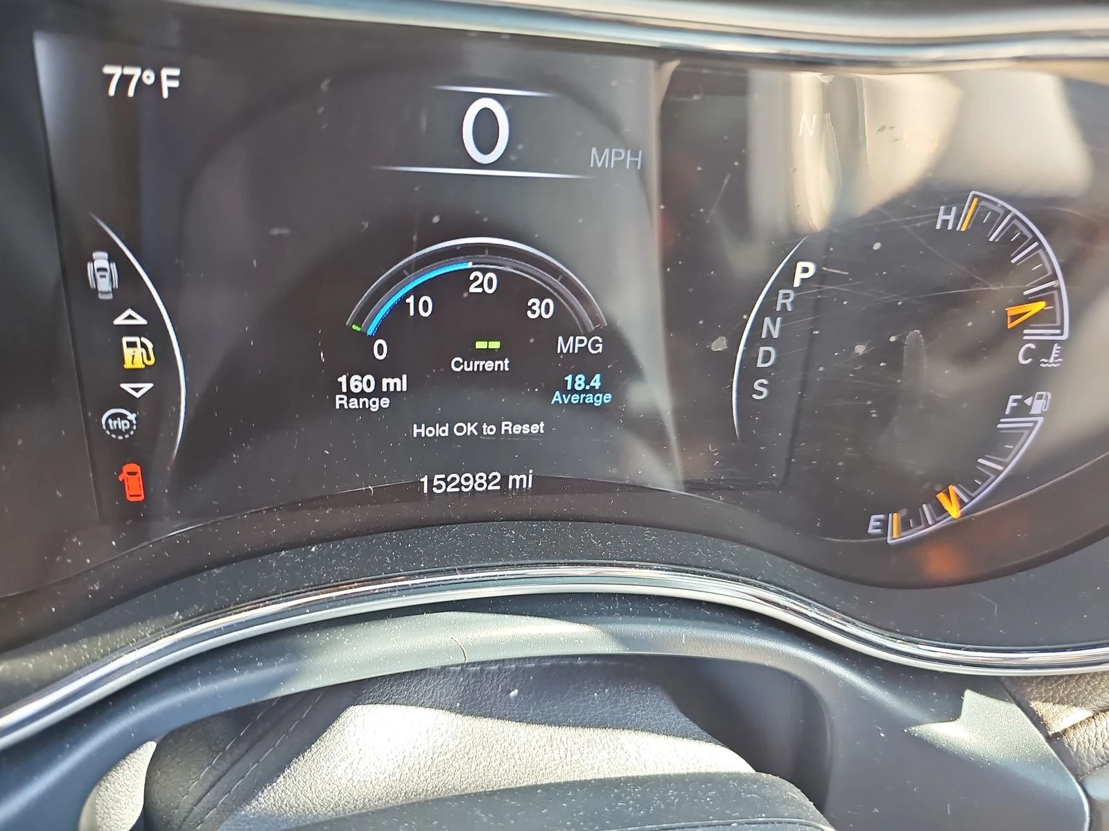 Jeep Grand cherokee Overland* 5.7HEMI* 8ZF* 4x4* Keyless* Обдух* Пано* - изображение 7