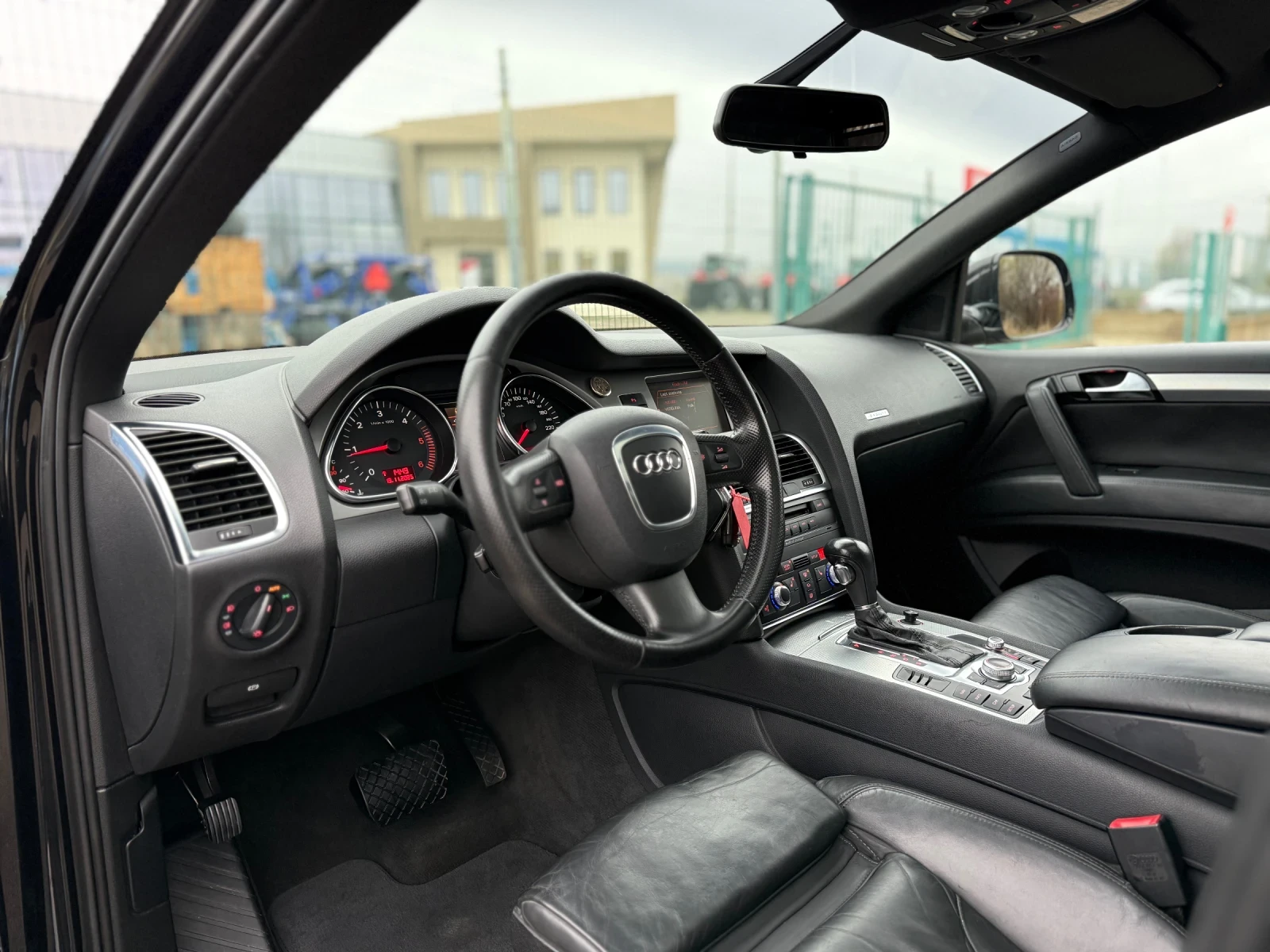 Audi Q7 3.0TDi~233hp~3xS-LINE~ПАНОРАМА~ПОДГРЕВх4!~ПАМЕТ - изображение 9