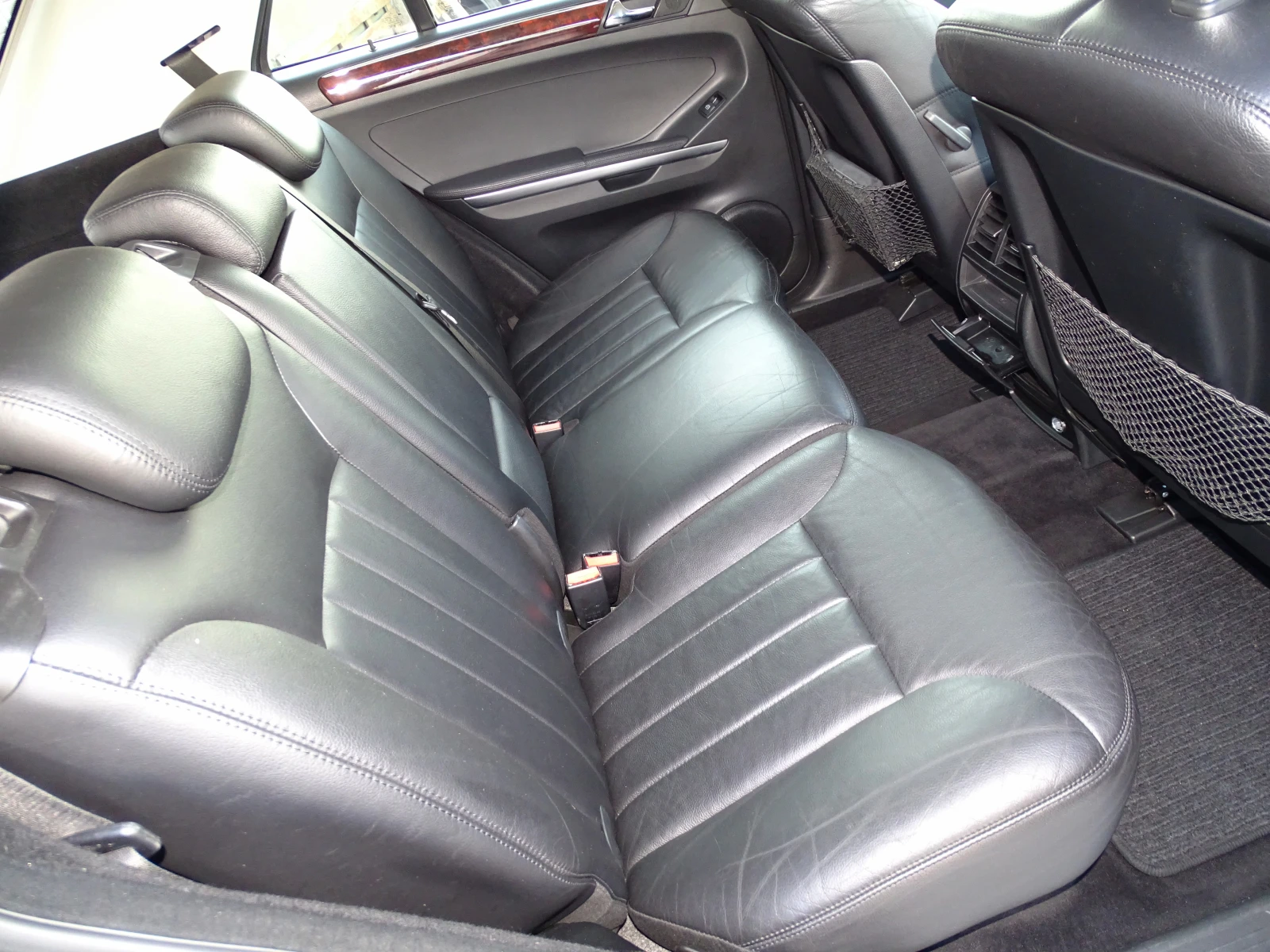 Mercedes-Benz ML 320 3.2CDI_На Пружини_* НАВИ_КАМЕРА_* , снимка 11 - Автомобили и джипове - 54125951